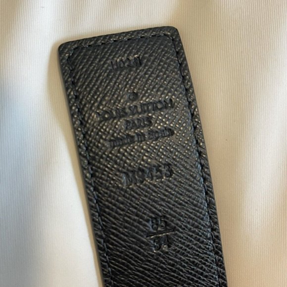 AUTHENTIC LOUIS VUITTON LV INITIALES 30mm REVERSIBLE BELT BLACK With Box! - Picture 4 of 4